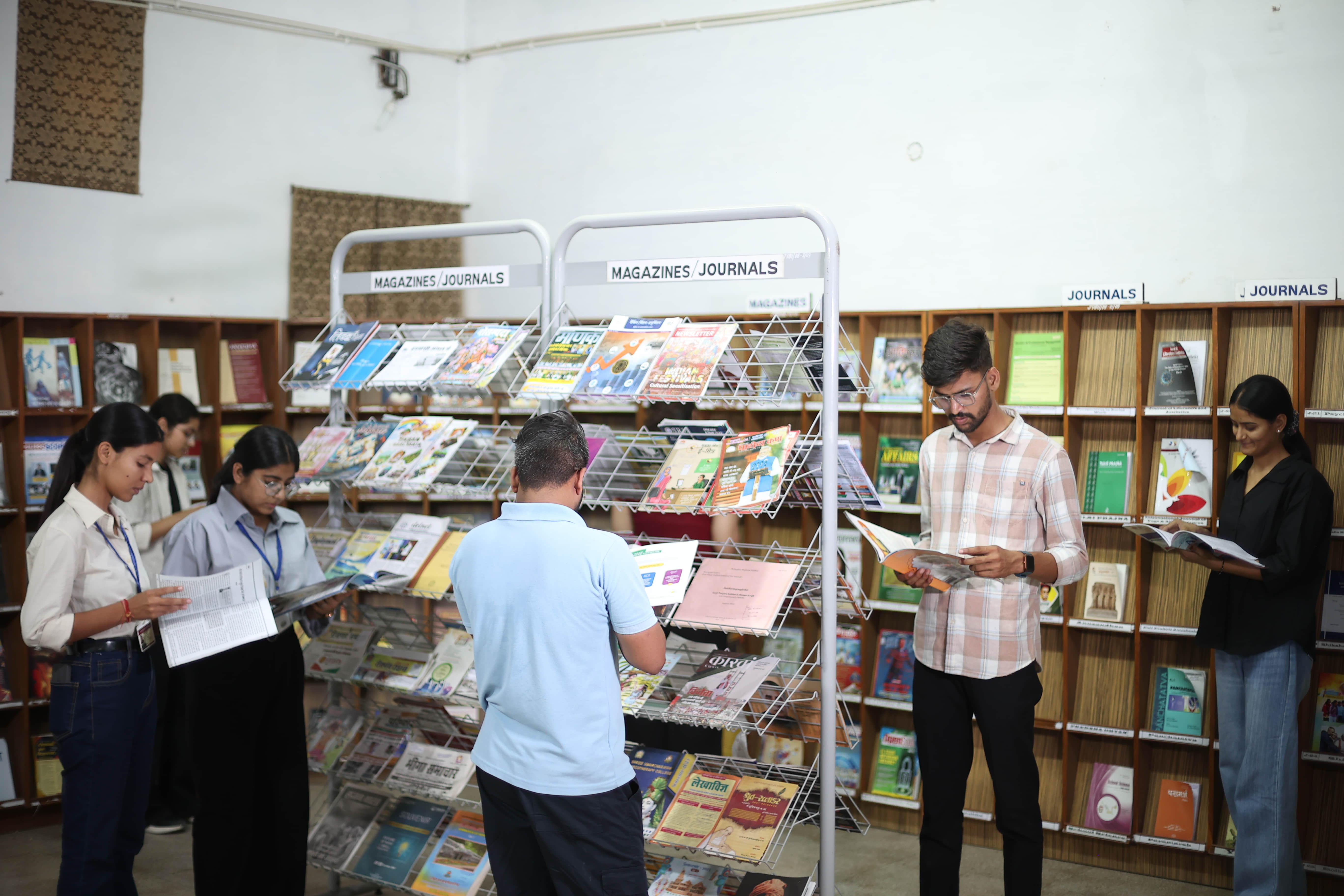 Library &mdash; Photo 4