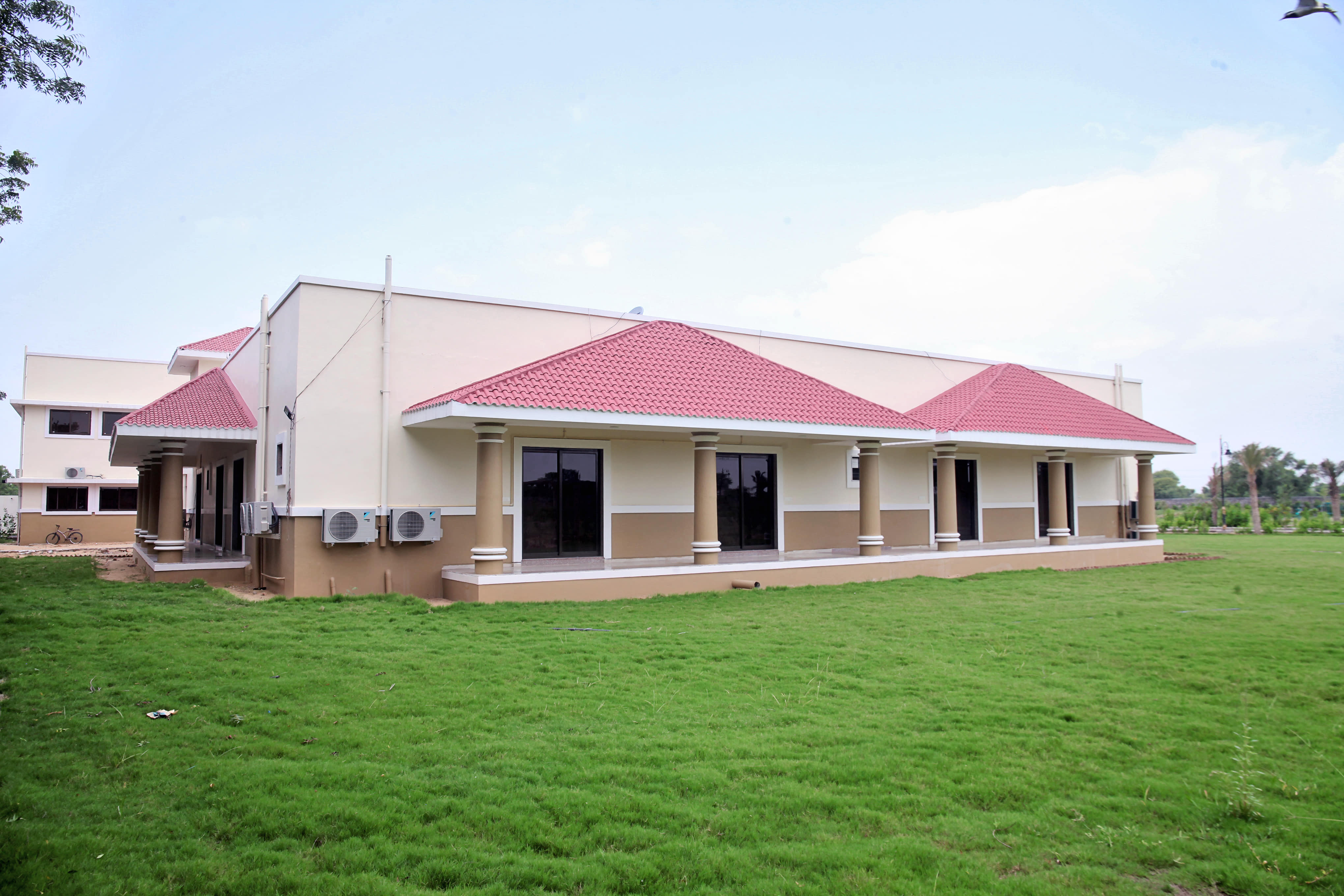 Lush Green Campus &mdash; Photo 2
