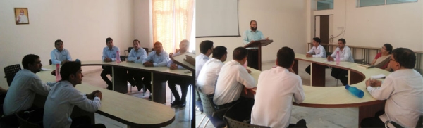 बुक रिव्यू कार्यक्रम में &lsquo;&lsquo;मार्केटिंग मैनेजमेंट&rsquo;&rsquo; पुस्तक की समीक्षा