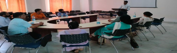 आचार्य कालू कन्या महाविद्यालय में मासिक व्याख्यान माला का आयोजन